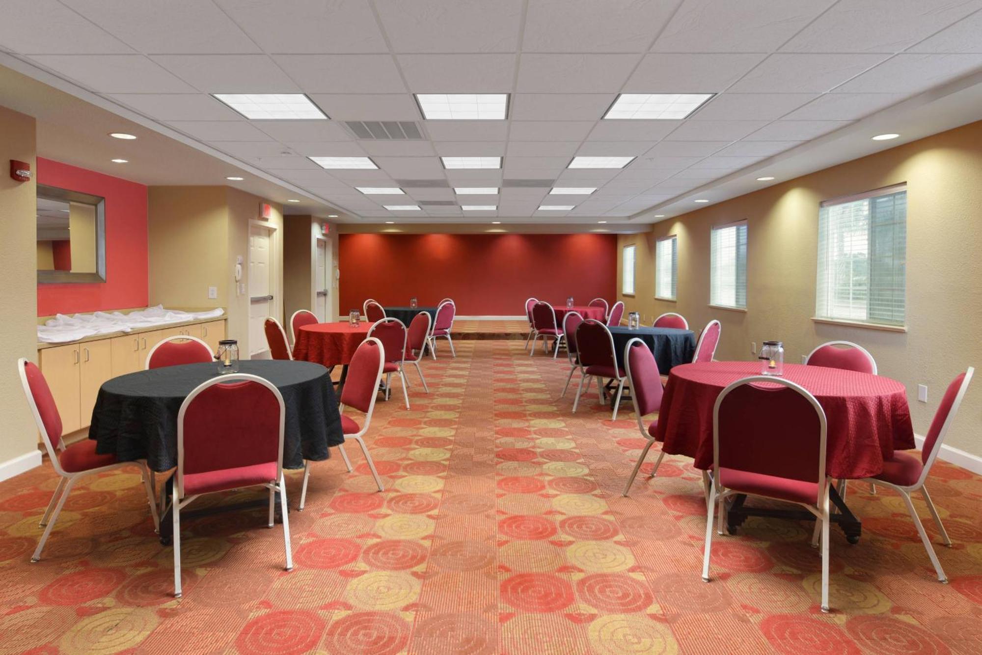 Towneplace Suites By Marriott Lake Jackson Clute מראה חיצוני תמונה