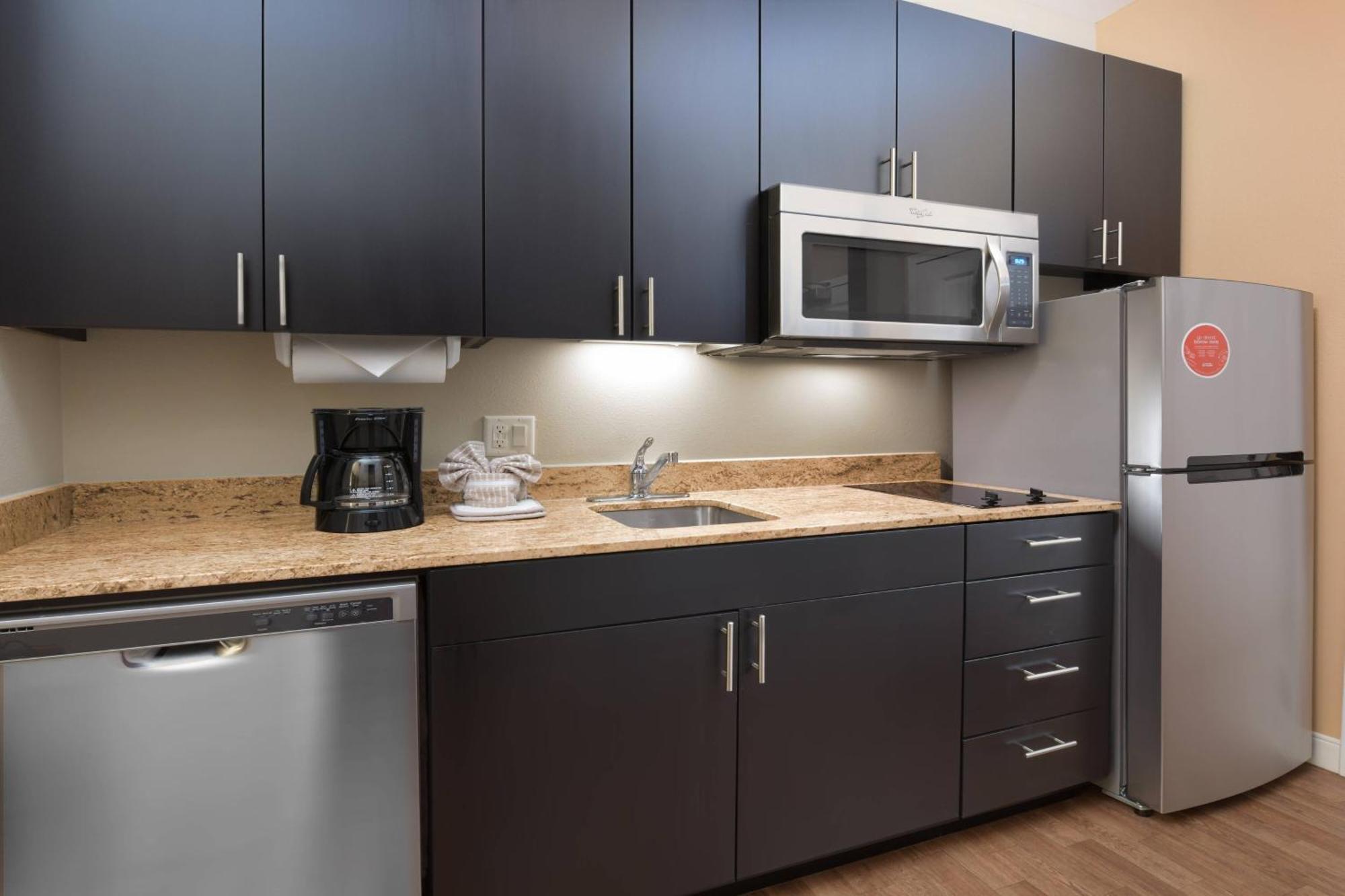 Towneplace Suites By Marriott Lake Jackson Clute מראה חיצוני תמונה